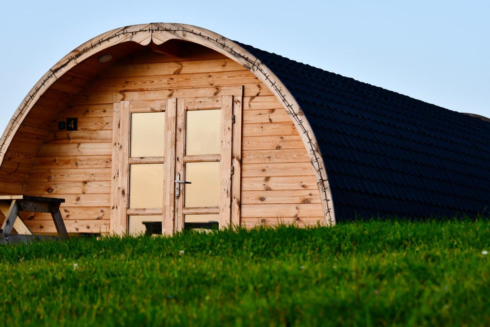 Ceide Glamping Hotel Ballycastle  Exterior photo